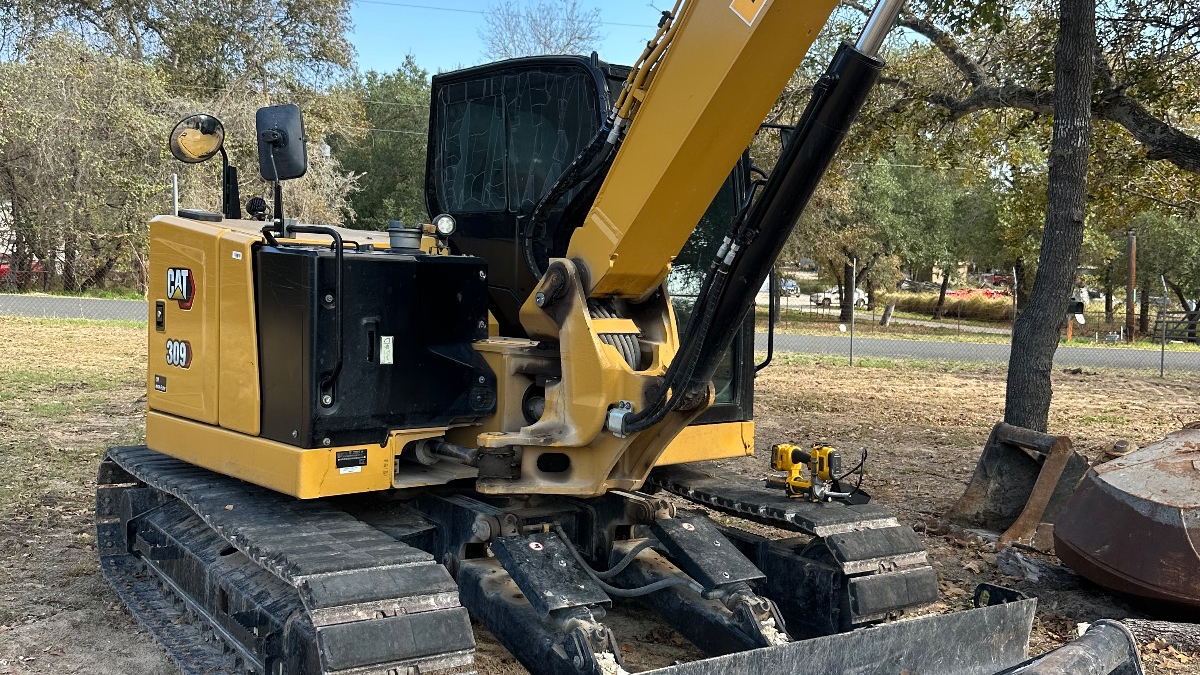 Caterpillar 309 CR mini excavator, angled view